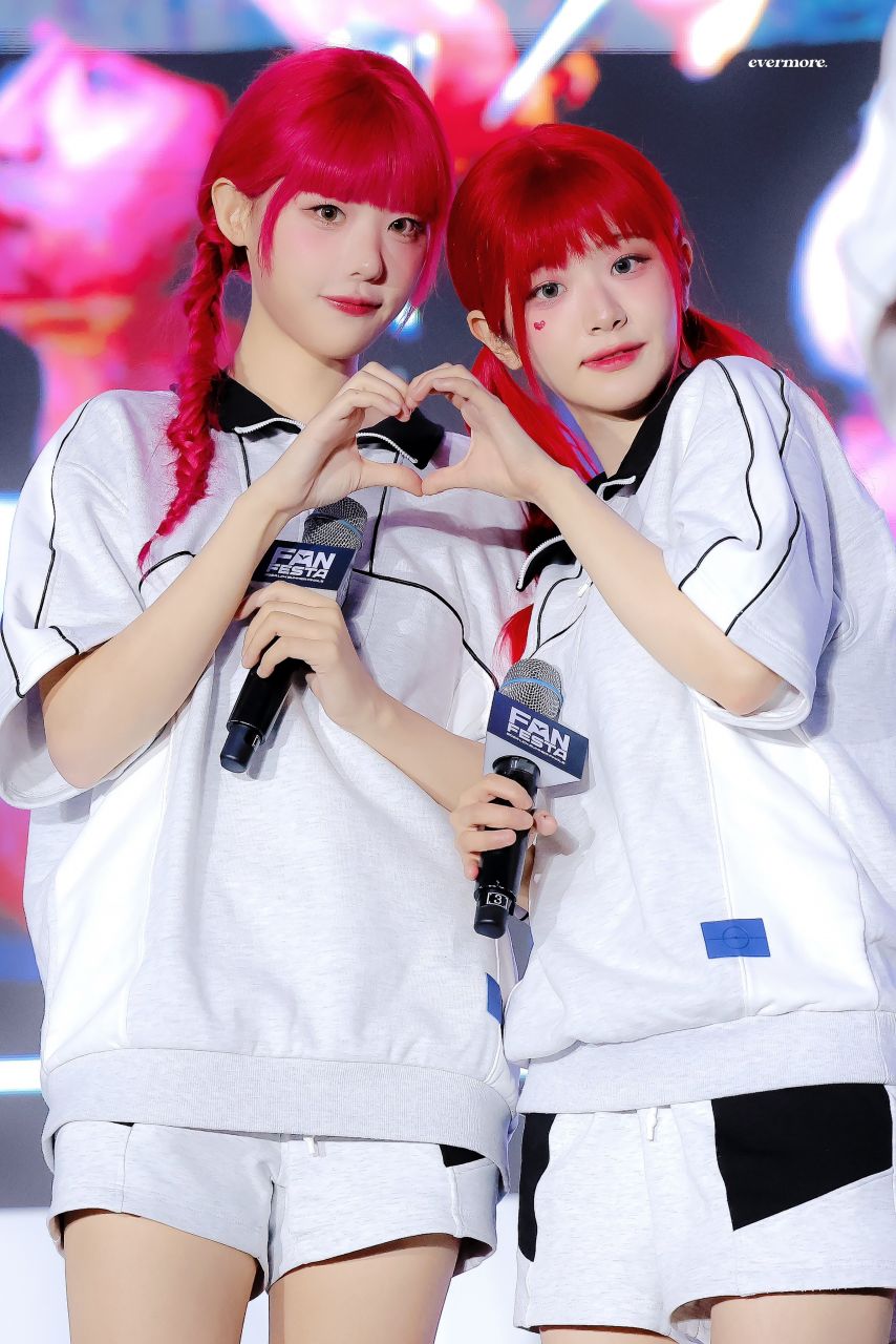 [QWER] 쵸단&히나