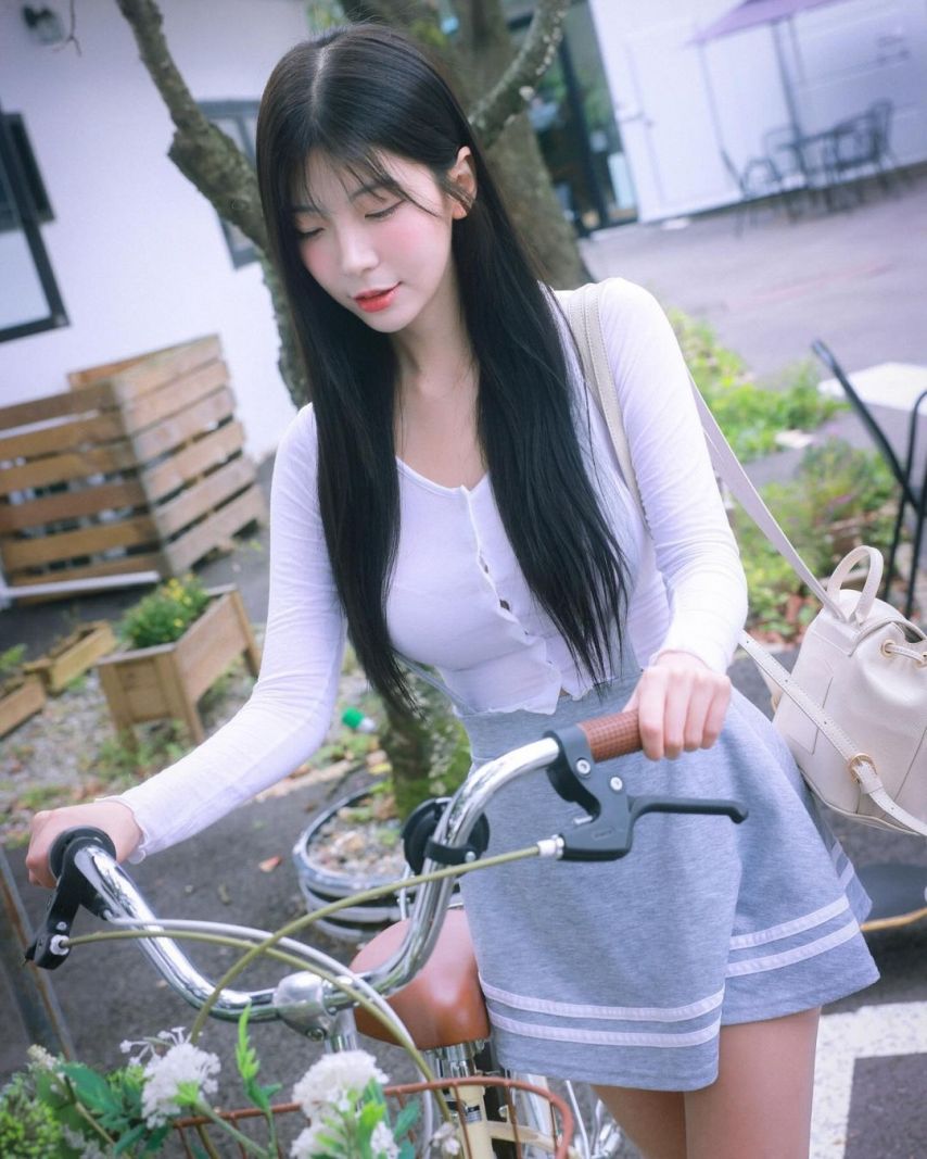 쏘블리 이소영 청순 여친룩