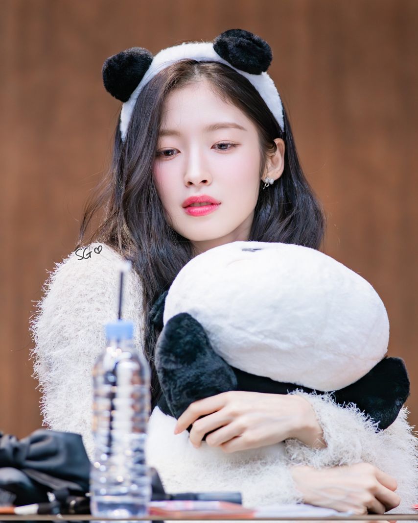 아린 유아 유빈 오마이걸 241020