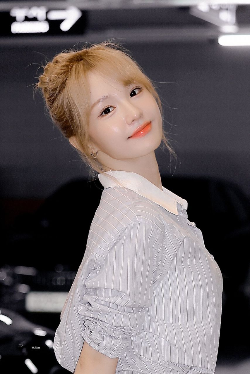 우아 나나