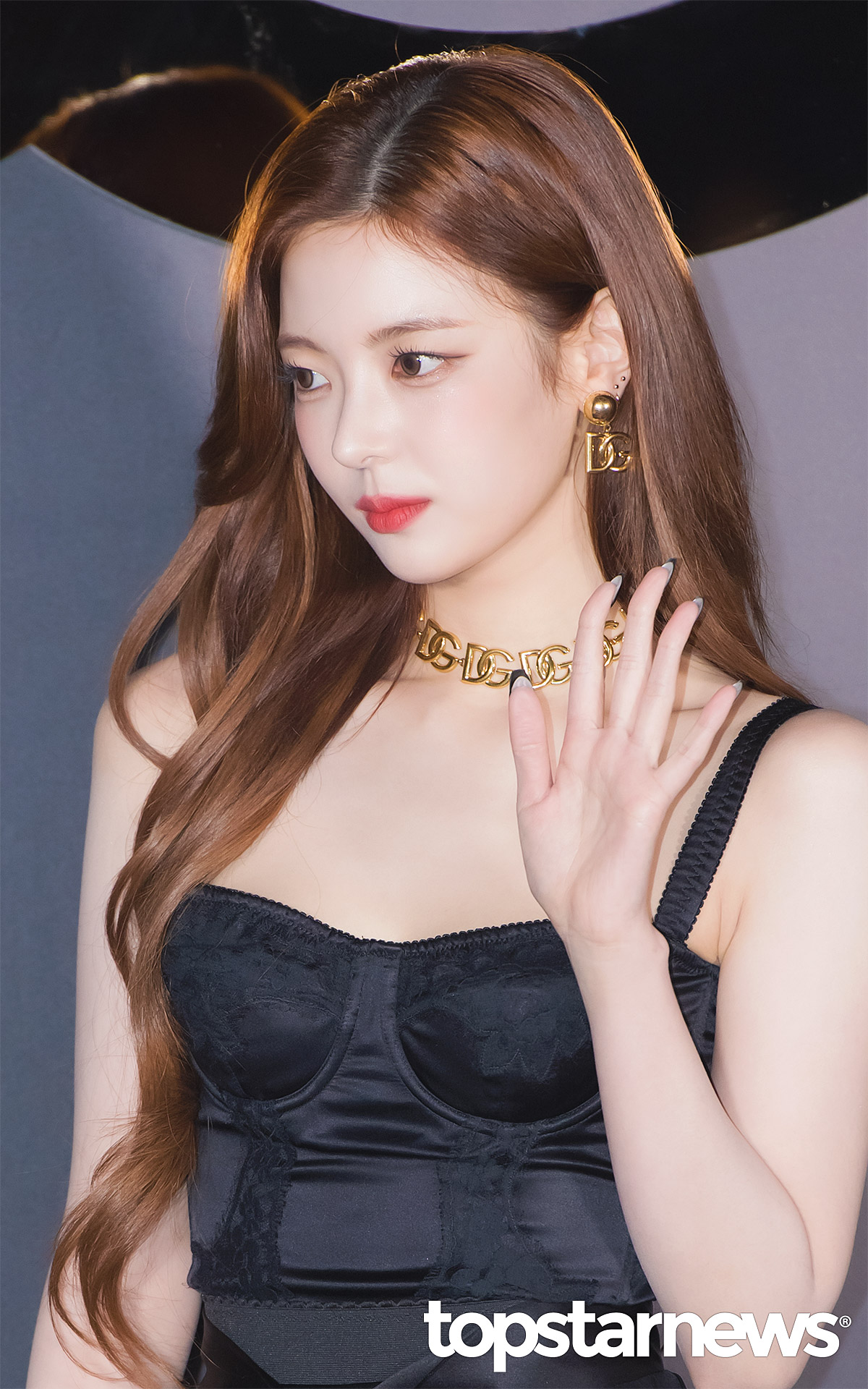 있지 리아 검스 시스루 드레스 자태