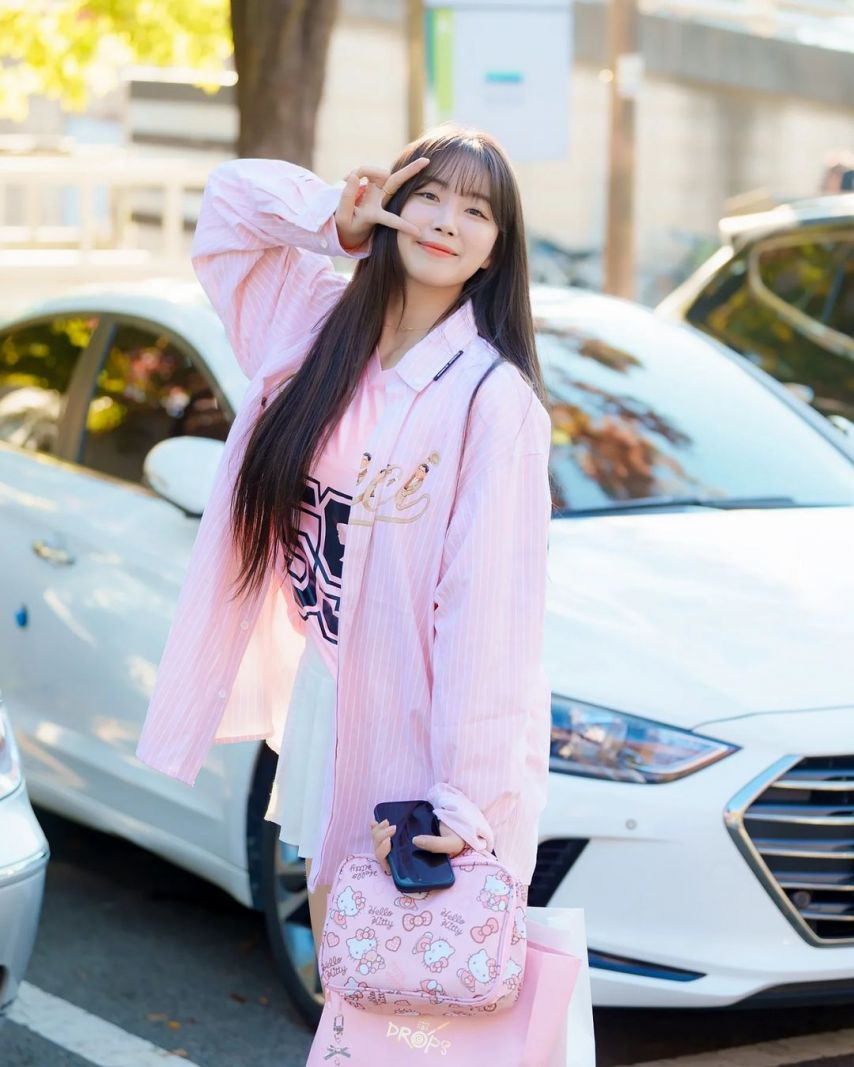 안지현