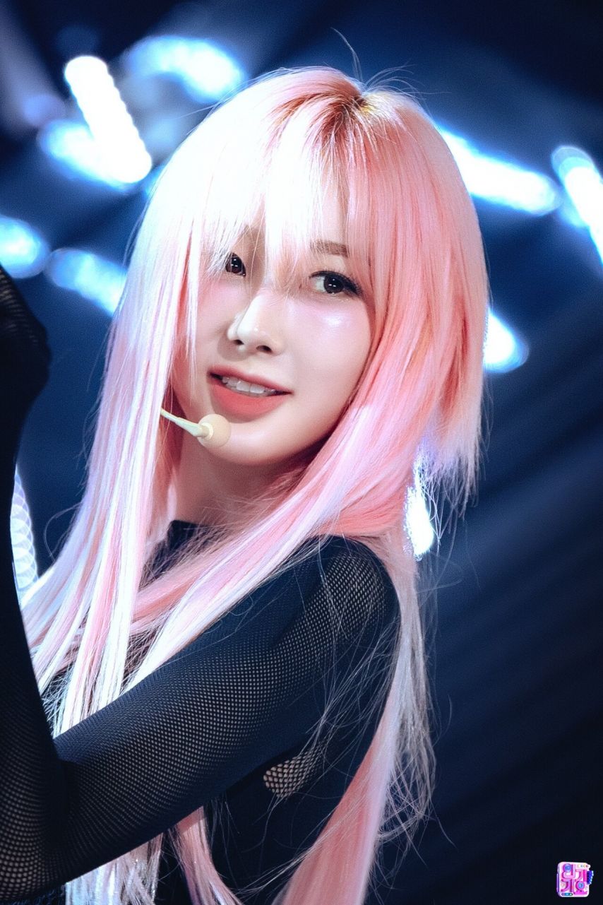 최근 에스파 미모 근황.jpg