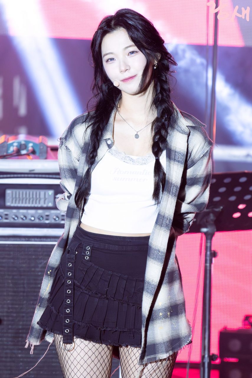 프로미스나인 백지헌