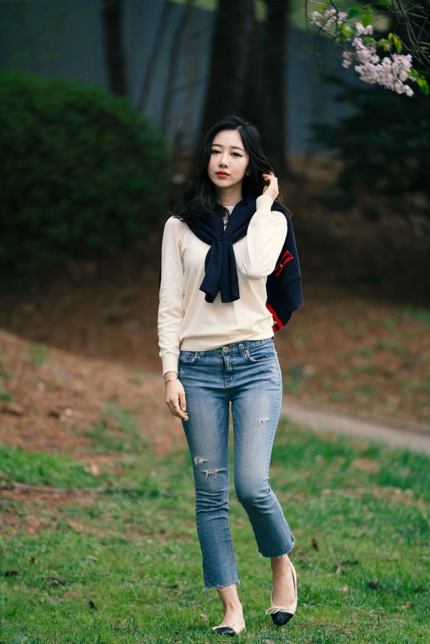 얼마전 세상을 떠난 레이싱 모델 신해리