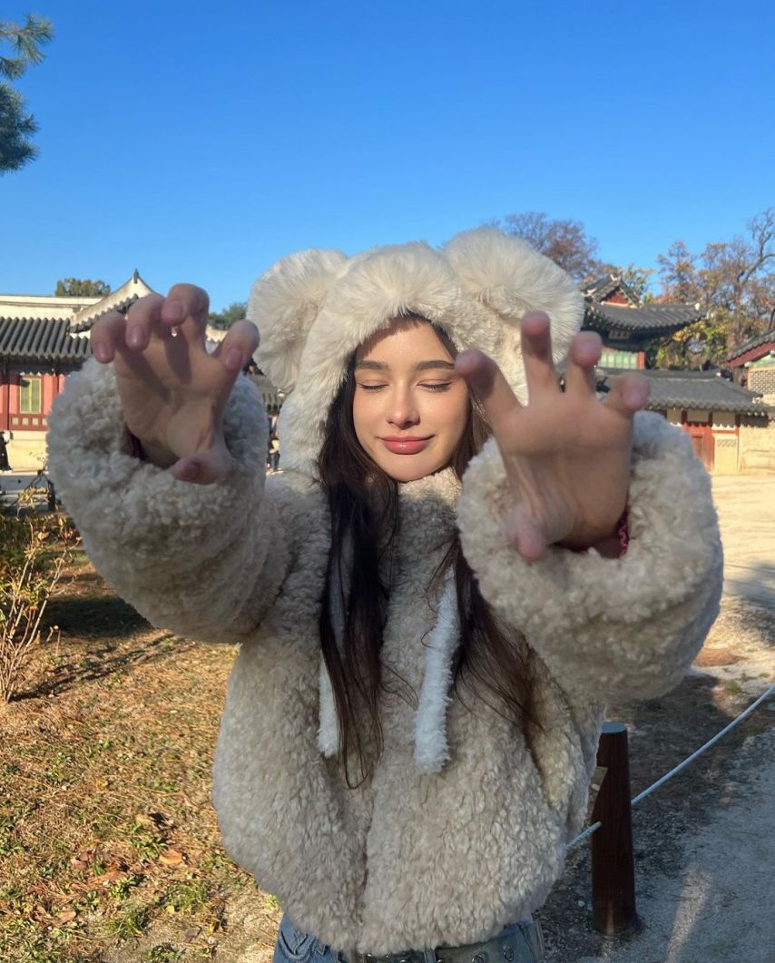 한국활동 러시아 엘프 모델 다샤 타란 (Dasha Taran)