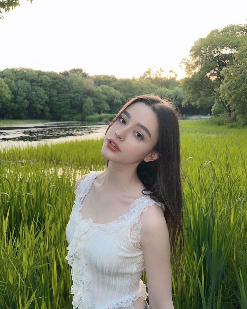 한국활동 러시아 엘프 모델 다샤 타란 (Dasha Taran)