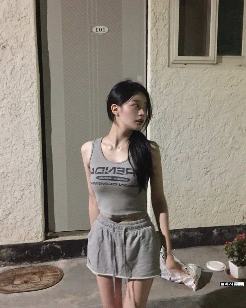 여친룩의 정석을 보여주는 주예림