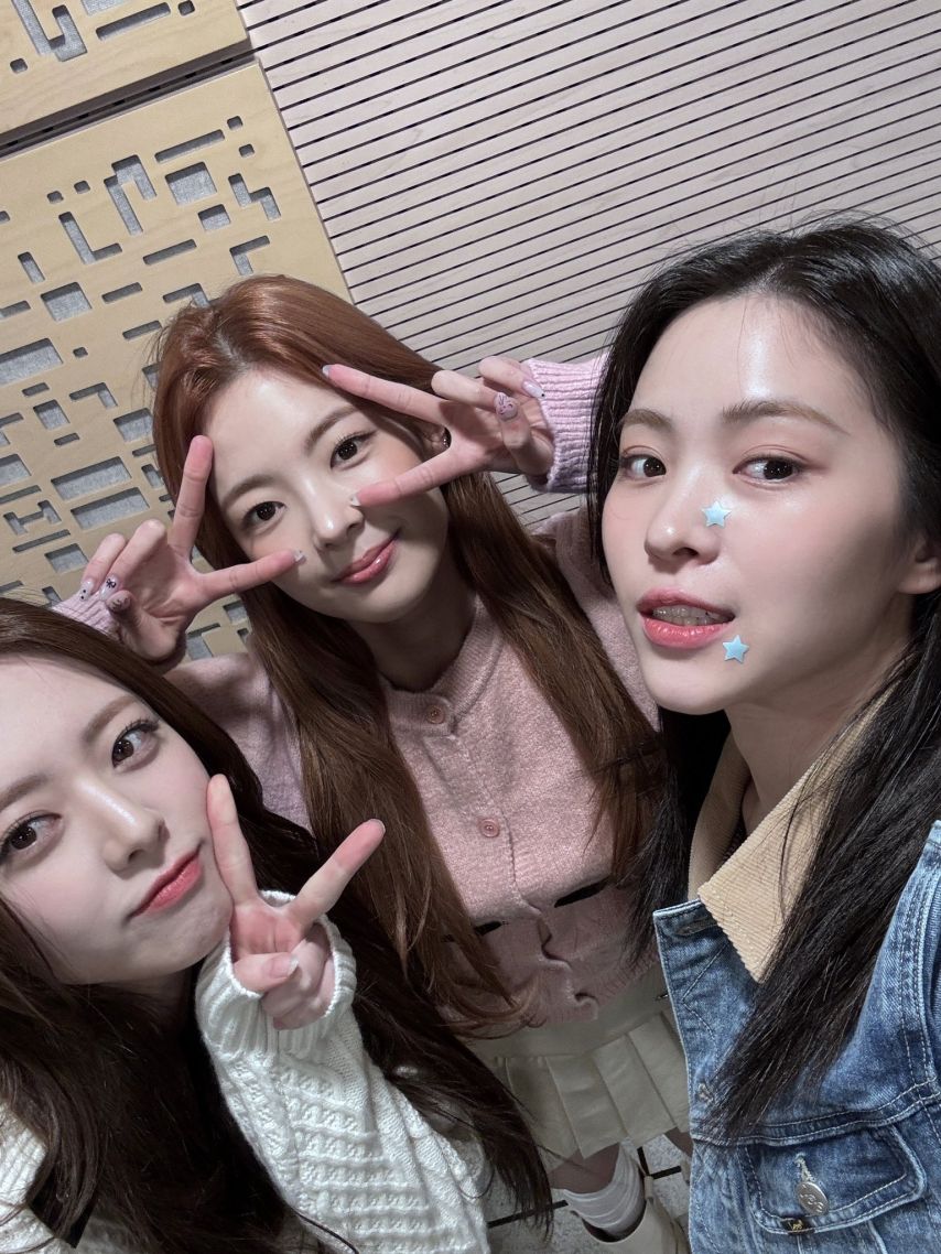 ITZY 2025 시즌그리팅 [Best Friends Forever] _ 러브게임