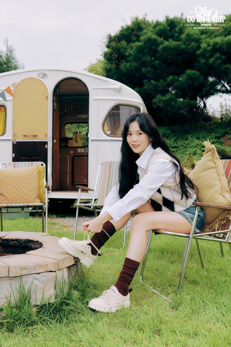 오마이걸(OH MY GIRL) 2025 SEASON'S GREETINGS [LET'S GO ON A TRIP]