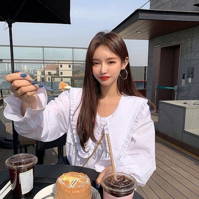 피팅 모델 이아윤