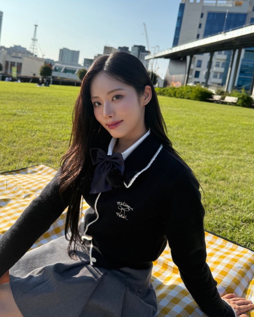 프로미스나인 송하영,박지원,백지헌