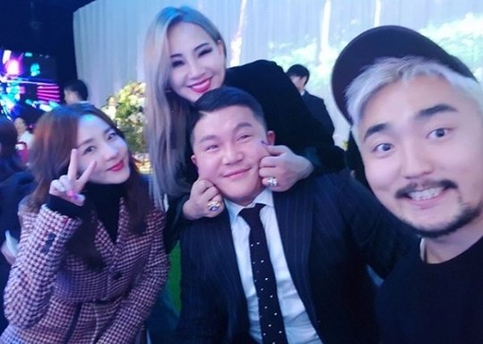 초면에 대뜸 조세호 볼 꼬집은 여자 연예인