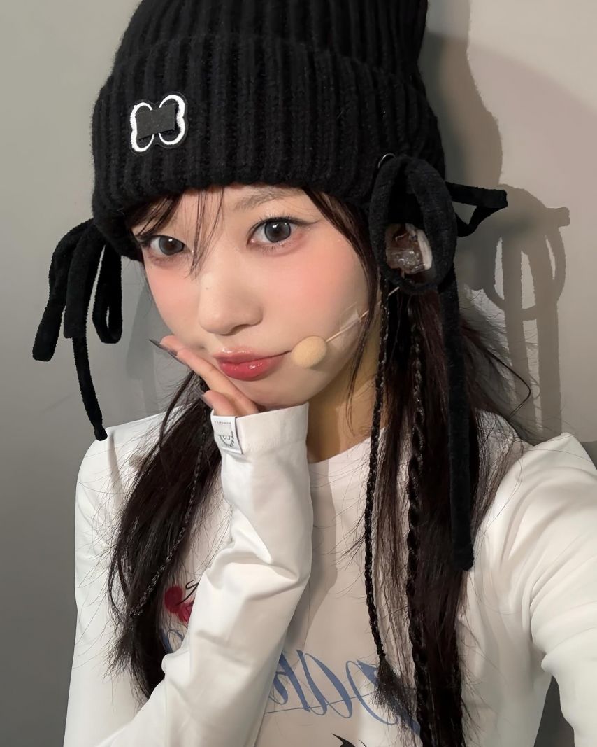 ILLIT(아일릿) 모카