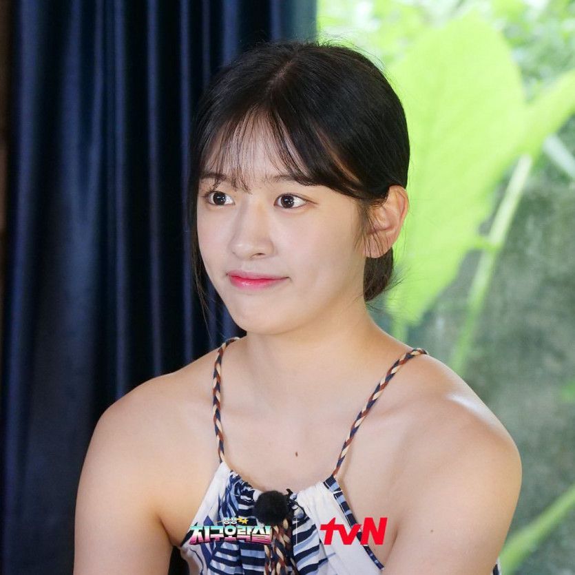 IVE YUJIN