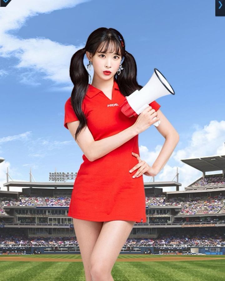 김한나 스쿨룩 and 빨간 원피스
