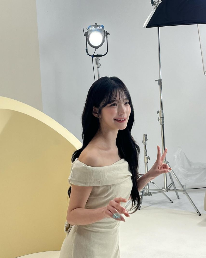 프로미스나인 백지헌