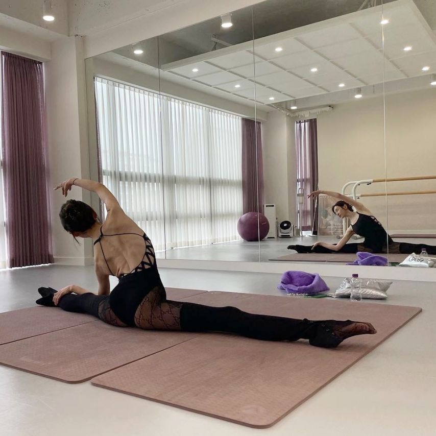 형수님 박지현 스트레칭 ㄷㄷㄷ.mp