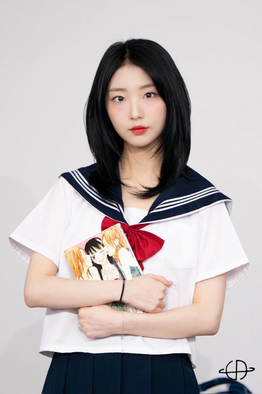 이달의 소녀, 루셈블 여진