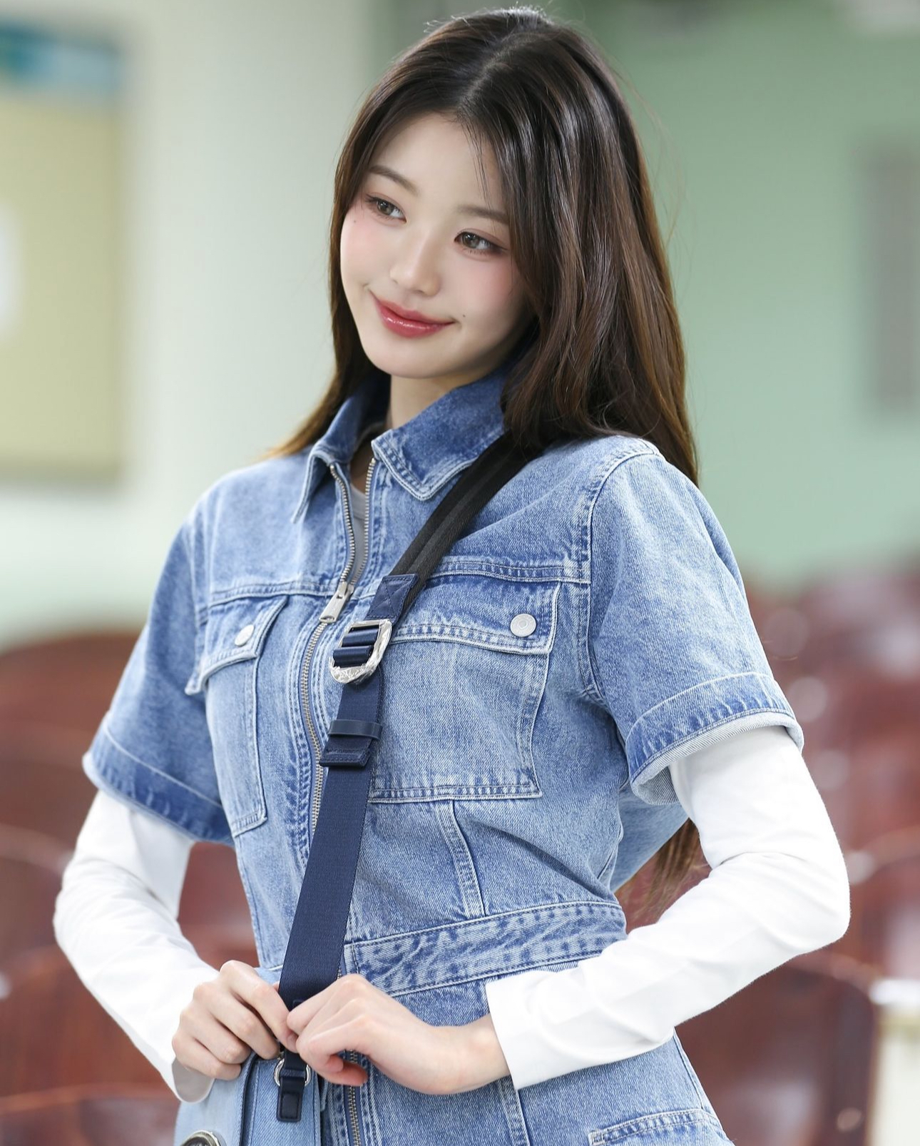 장원영 청패션
