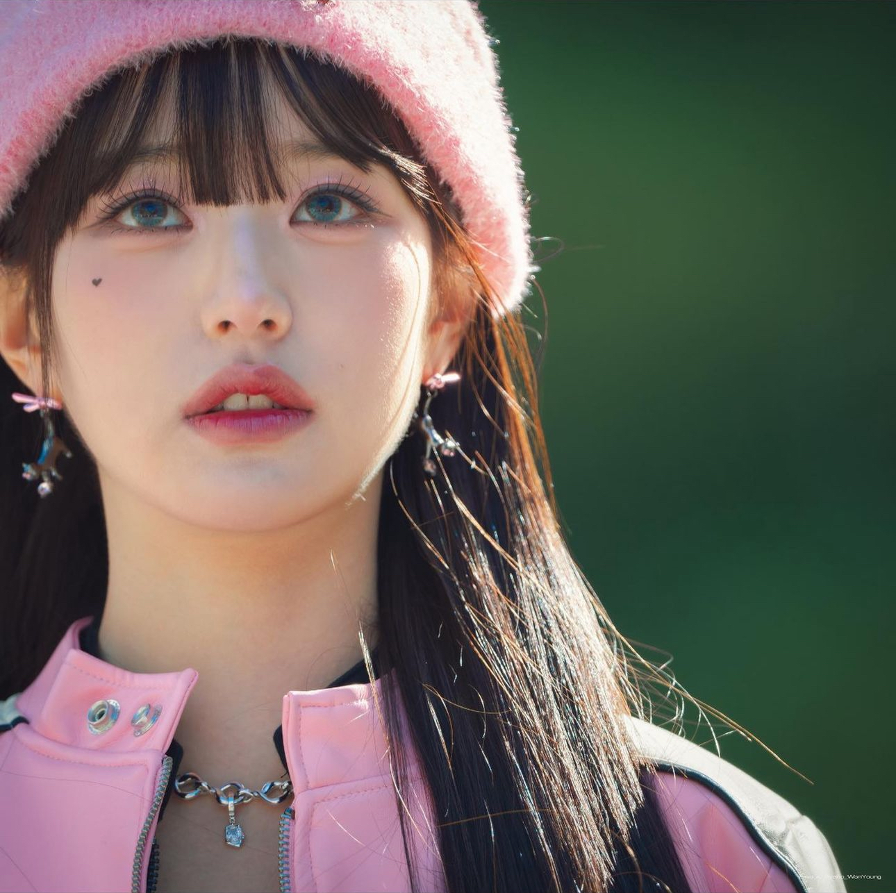 핑크 원영 근접샷