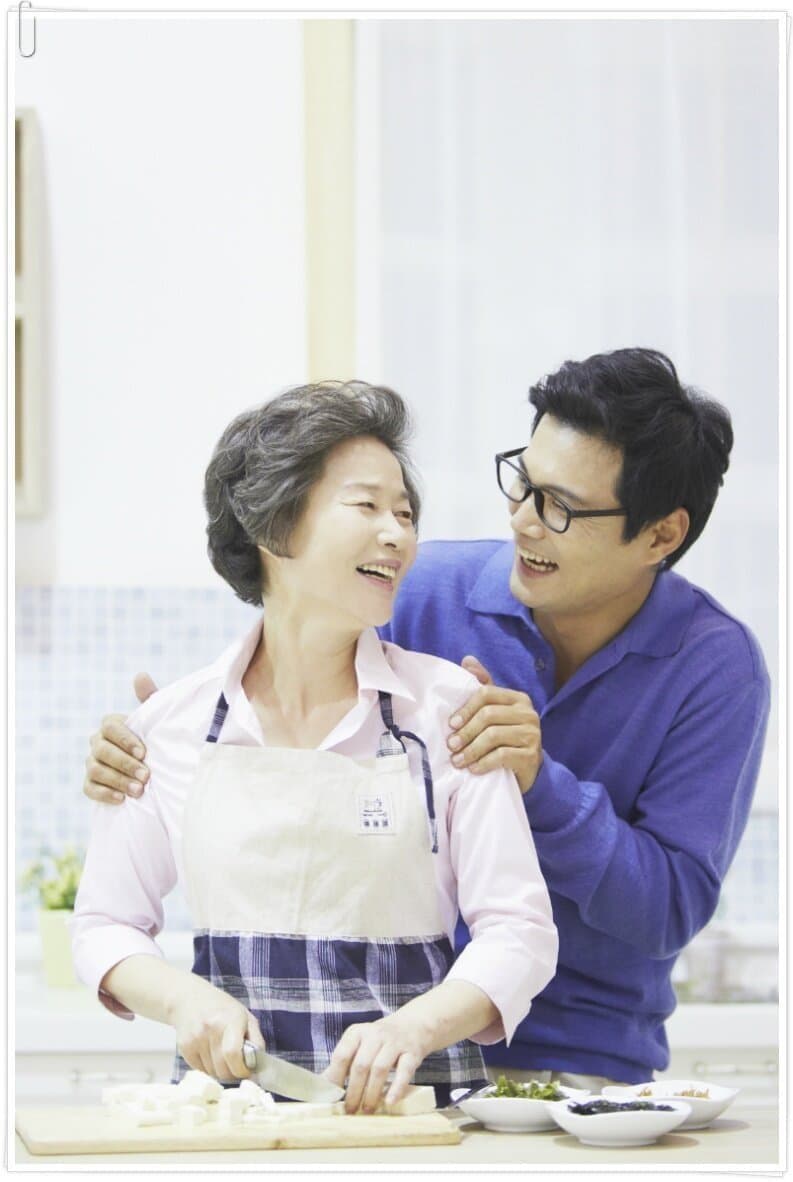 "아들~ 엄마가 주식 사왔어~"