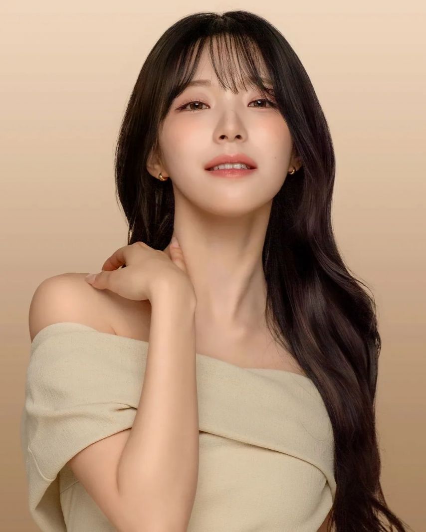 프로미스나인 백지헌ㅡ셀러버