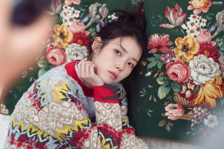 아이유 시즌그리팅 비하인드