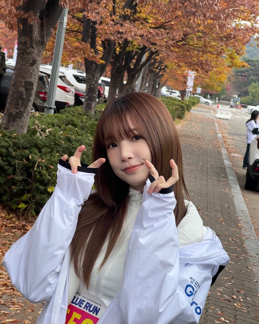 연희 수윤 소희 다현 윤경 로켓펀치