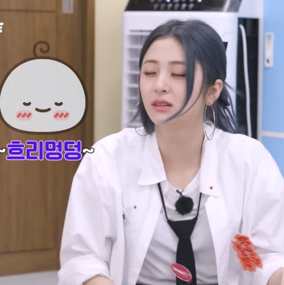 [르세라핌] 낚시하러 간 카즈하 허윤진