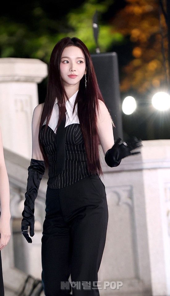 에스파 카리나