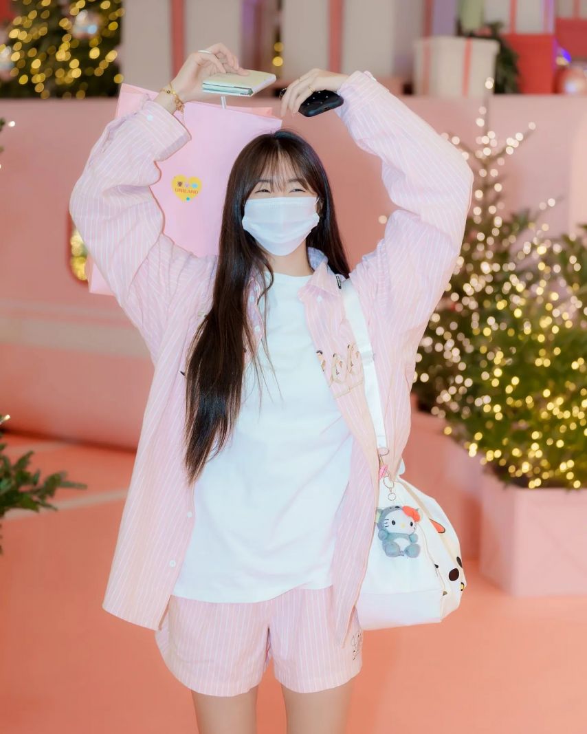 안지현