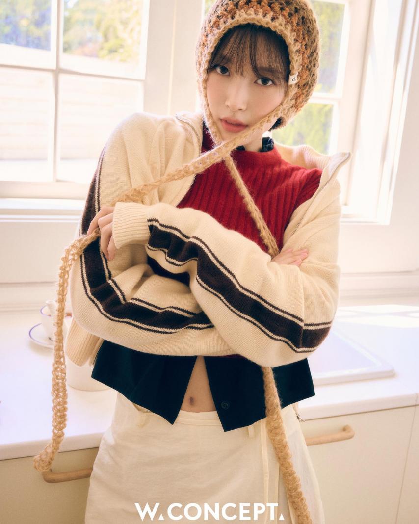 오마이걸 아린 W컨셉