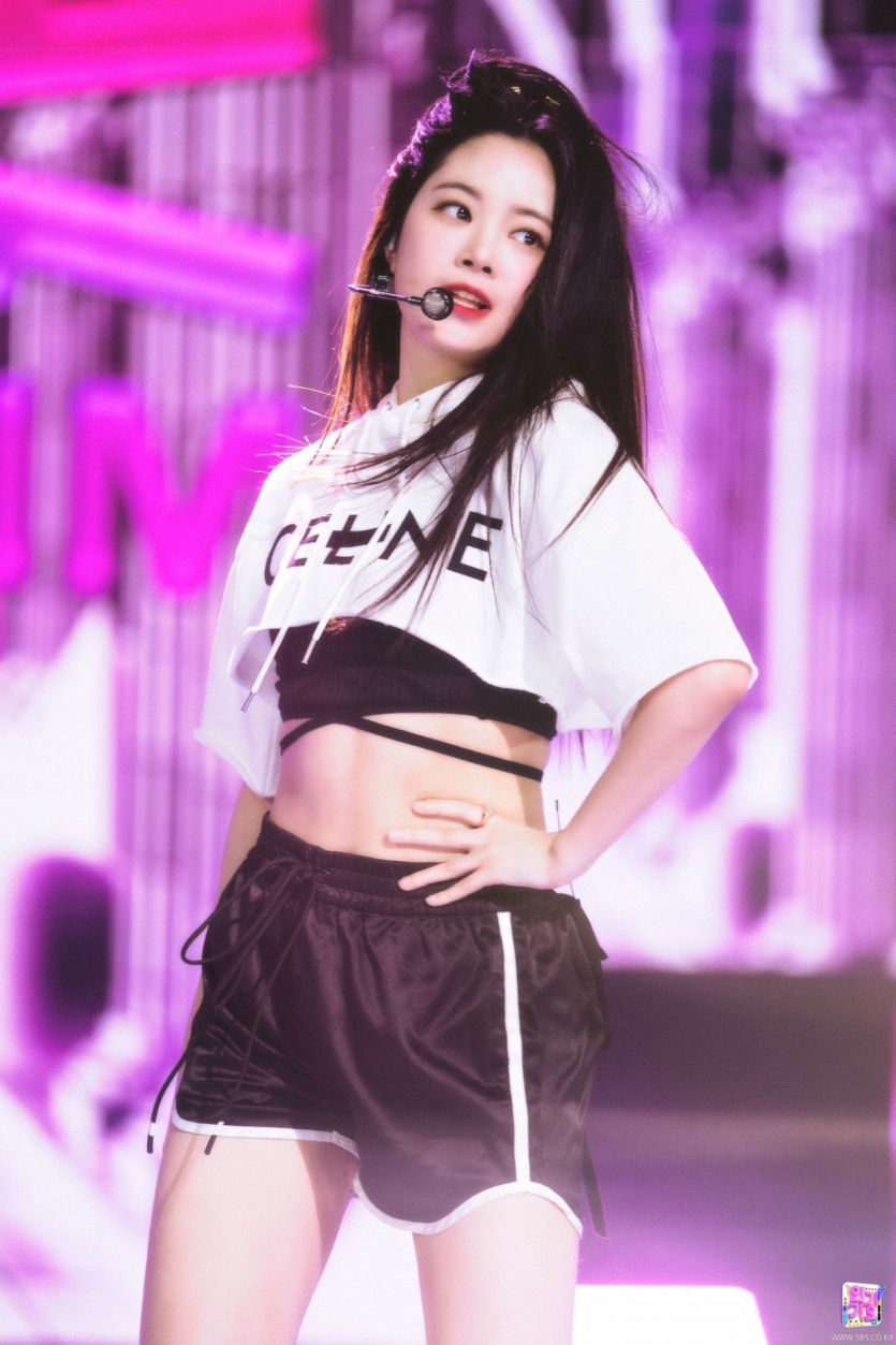 르세라핌 홍은채