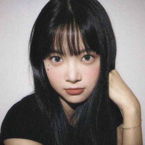 르세라핌 홍은채