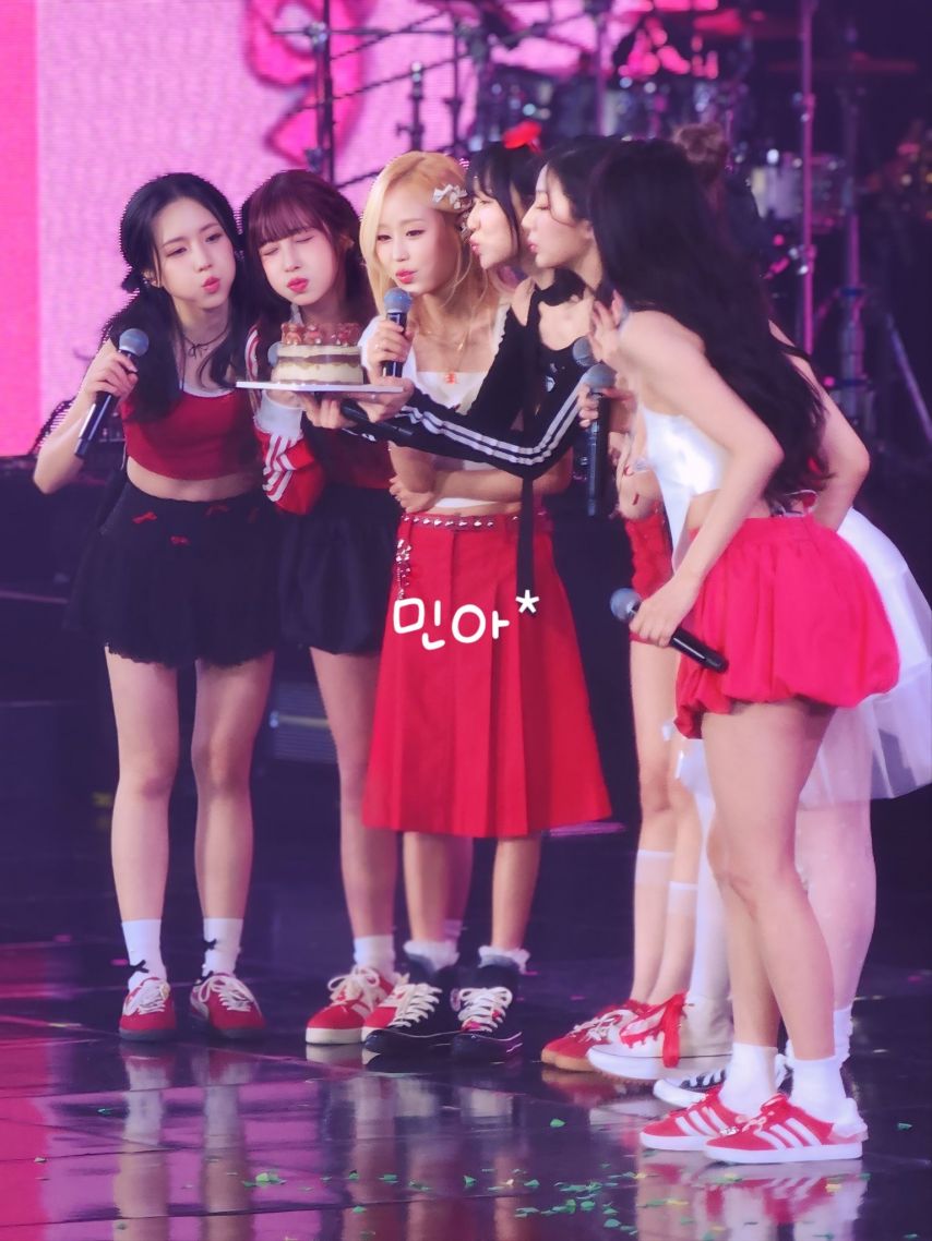 [러블리즈]  971119  류수정  생일 축하