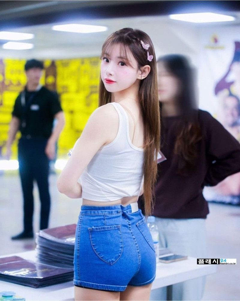 뒤태가 유난히 좋은 김나연 치어리더