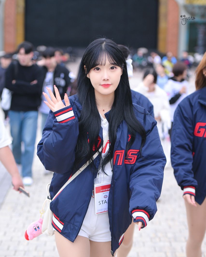 최홍라