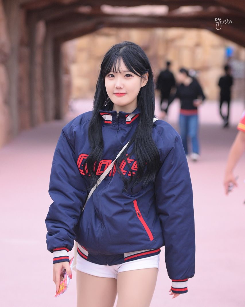 최홍라