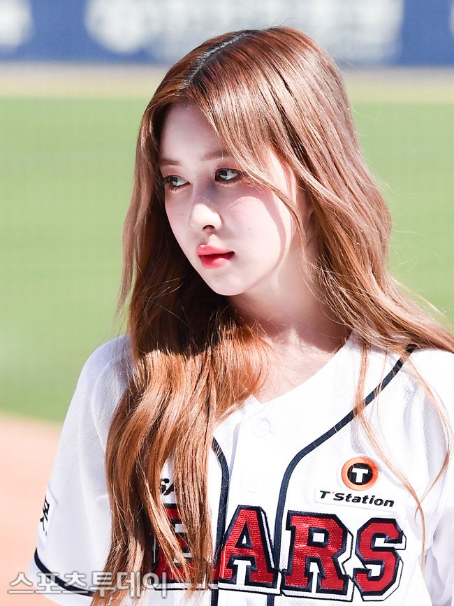 예의 바른 우주소녀 다영