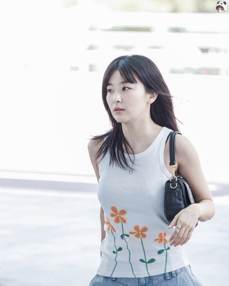 싱그러운.. 레드벨벳 슬기