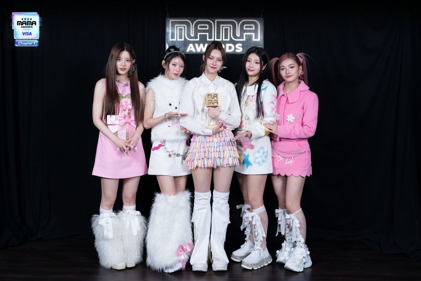 아일릿 MAMA 신인상 수상