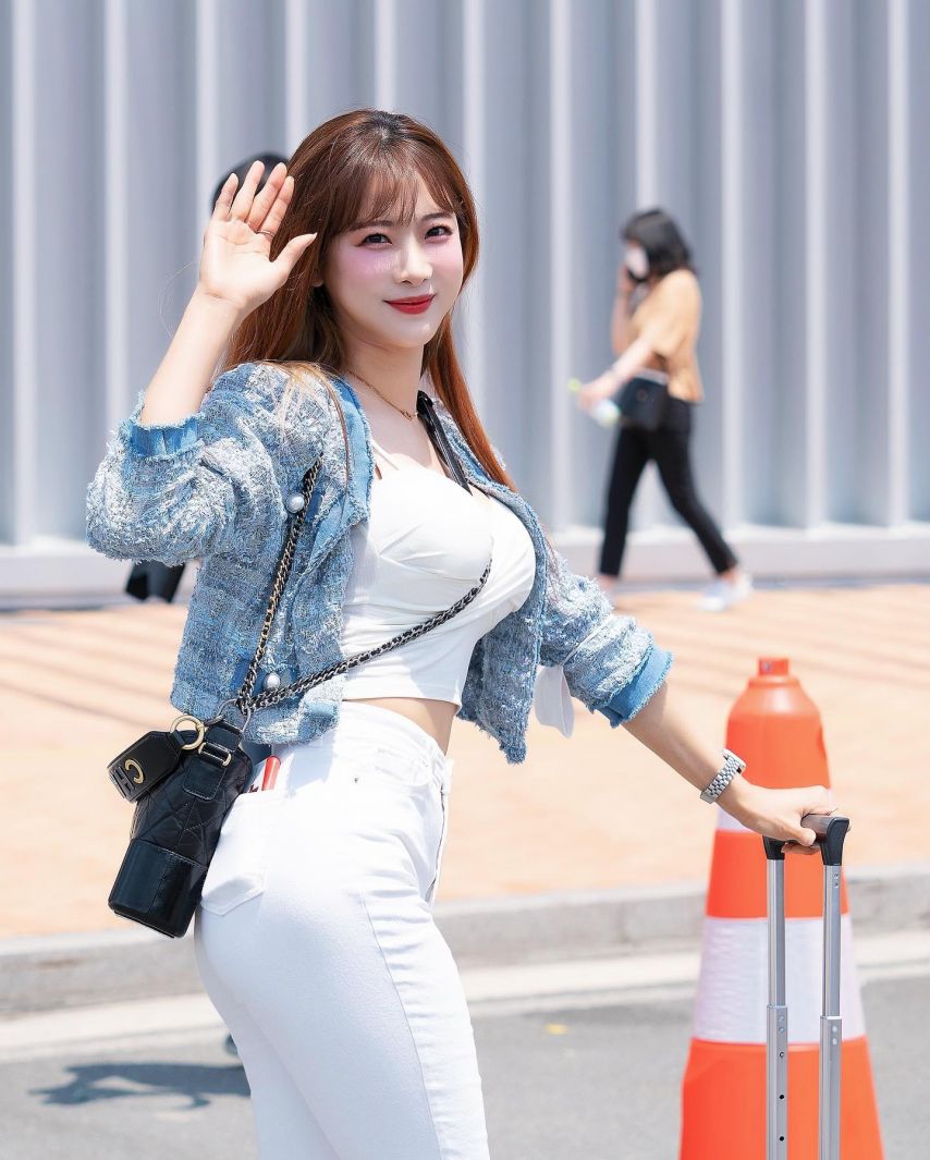 치어리더 김한나