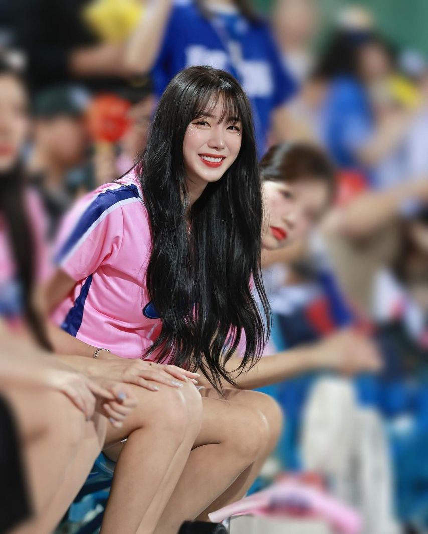 안지현