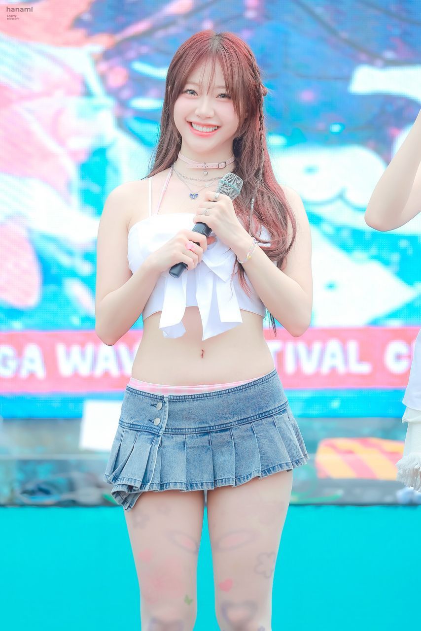 미소가 예쁜 시그니처 지원 시원한 비치웨어