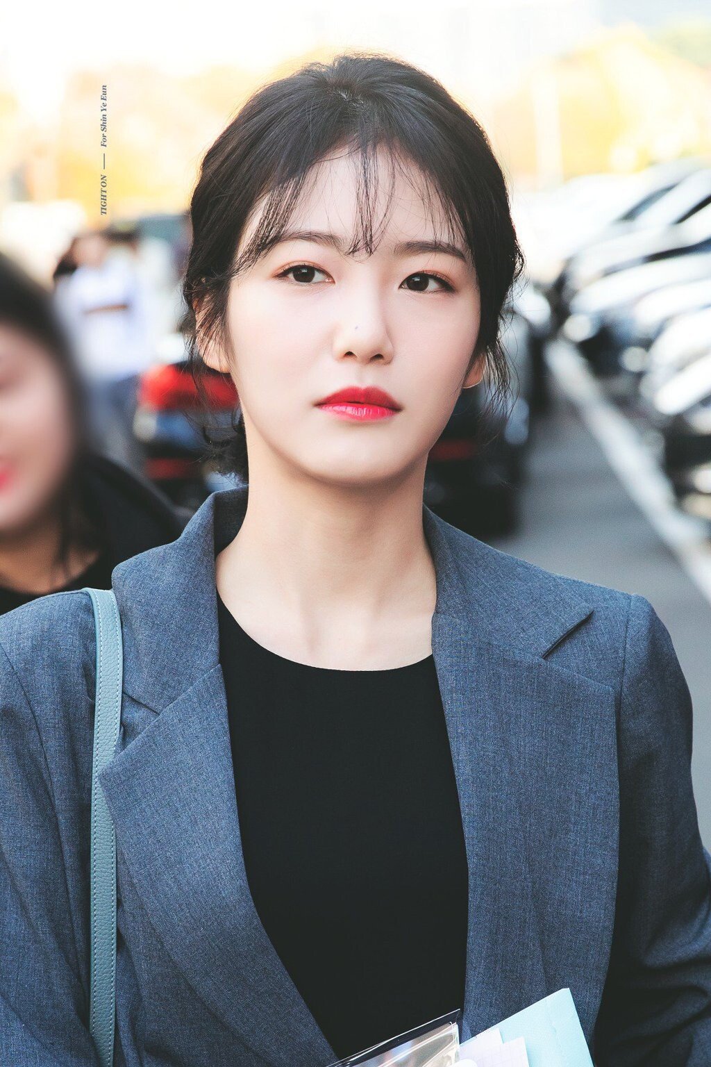 가을과 잘 어울리는 배우 신예은