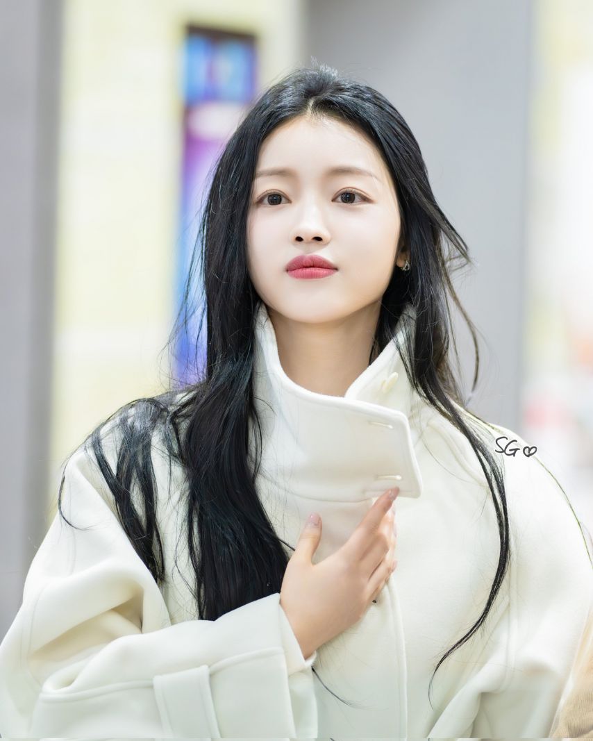 오마이걸 유아 아린