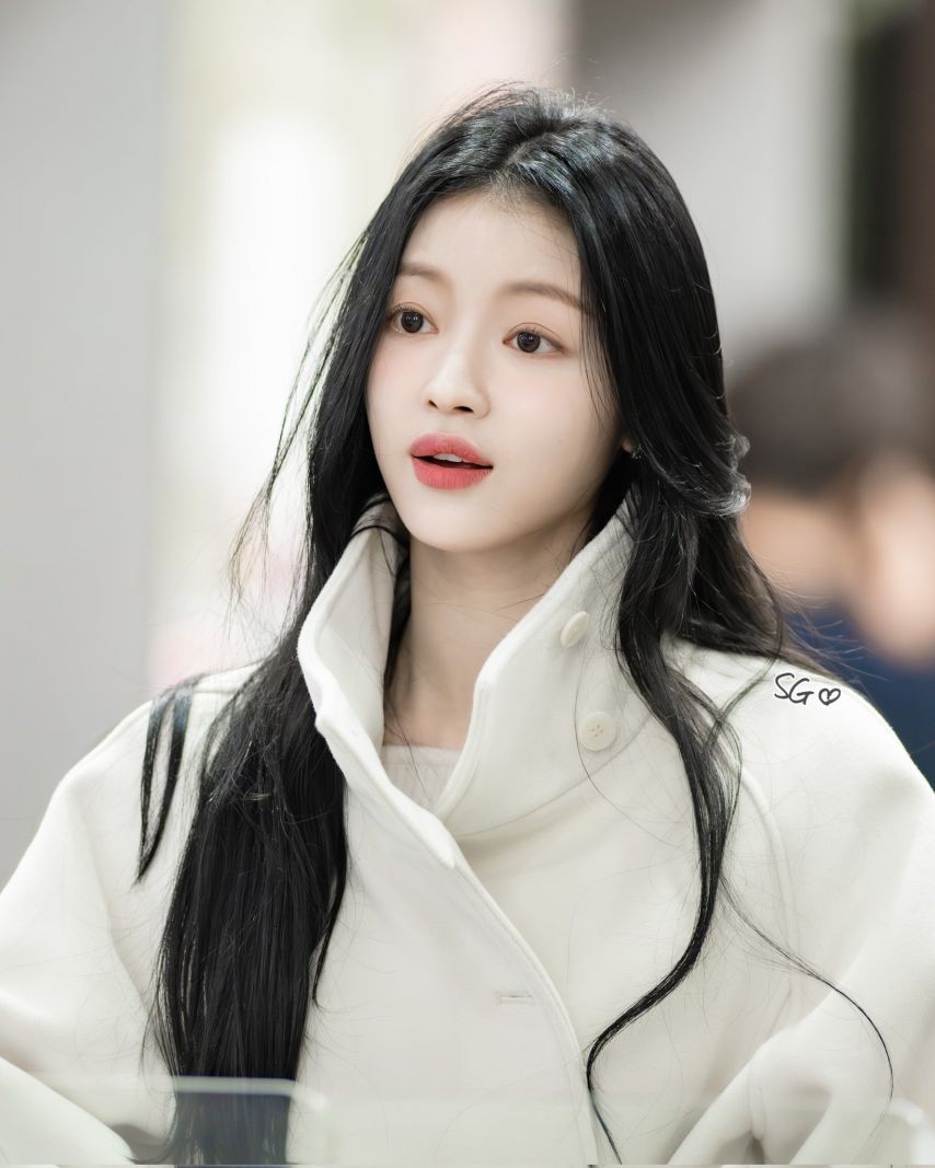 오마이걸 유아 아린