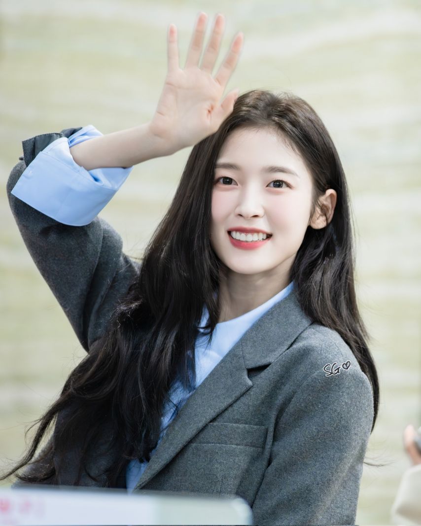 오마이걸 유아 아린
