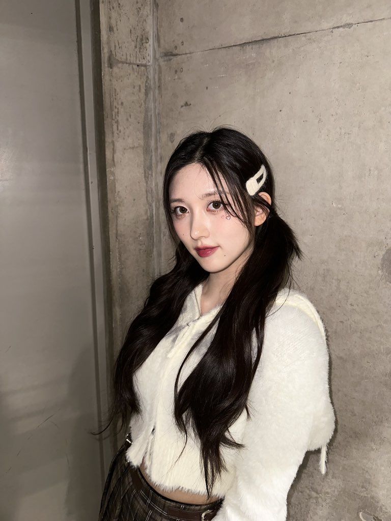 IVE 가을.jpg